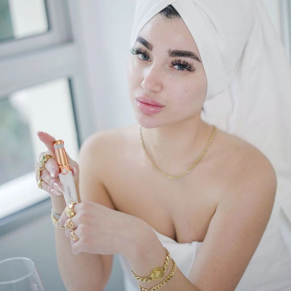 OroSkin Recortador de Cejas y Facial
