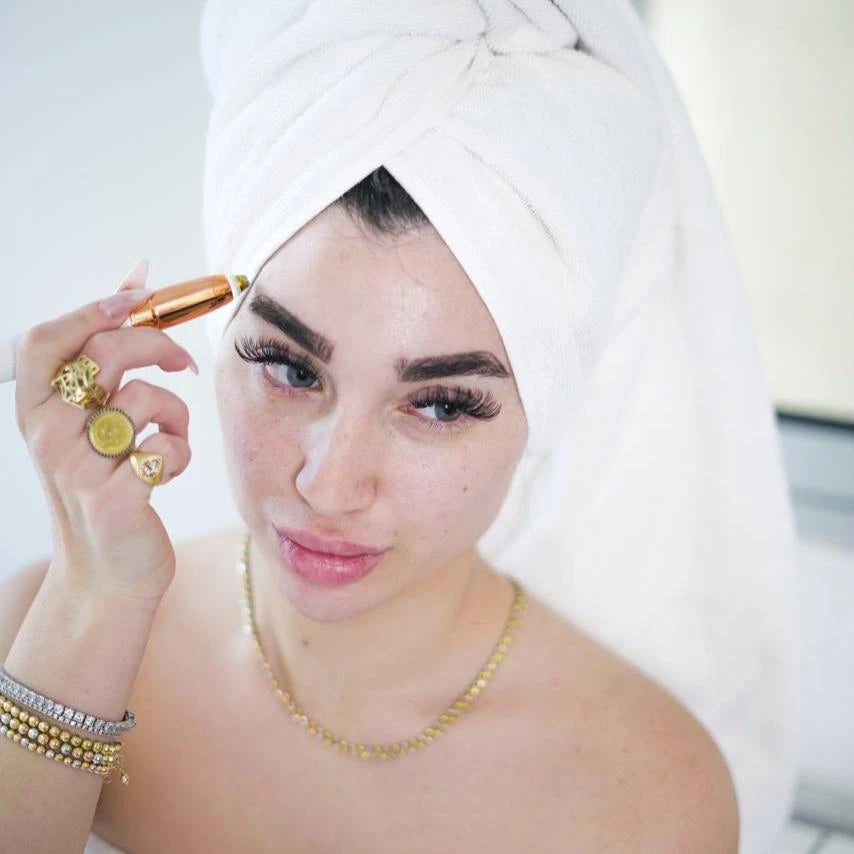 OroSkin Recortador de Cejas y Facial